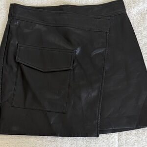 Babaton Black Skirt